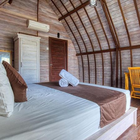 Megaland Bungalow Batununggul Экстерьер фото